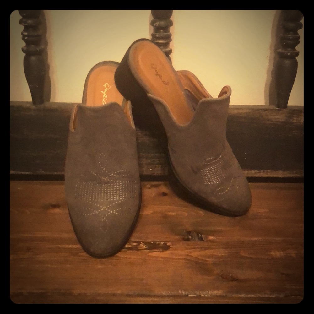 Slide on mules